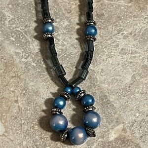 Costume jewelry necklace 10 inches